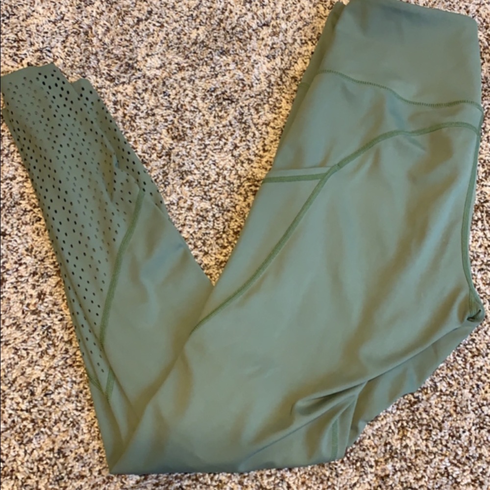 zyia olive chill